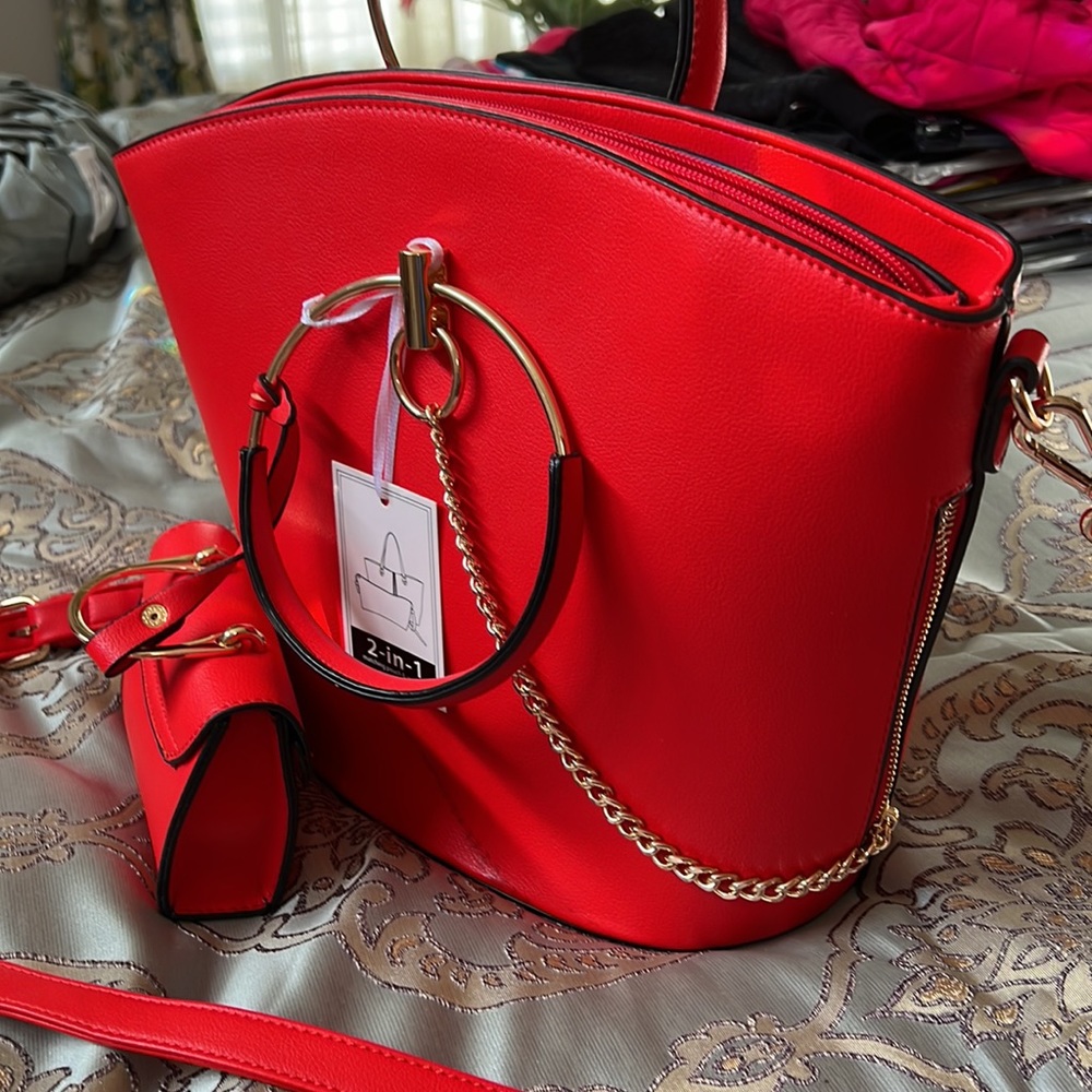 Red shoulder bag/ cross body bag - 2-in-1 Brand New - Picture 7 of 7